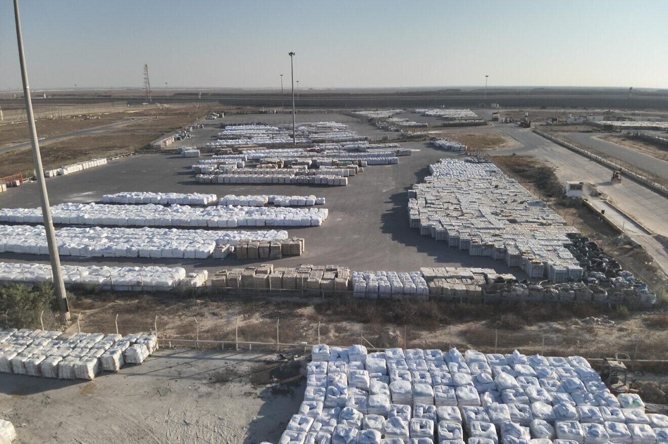 ΑΝΘΡΩΠΙΣΤΙΚΗ ΒΟΗΘΕΙΑ